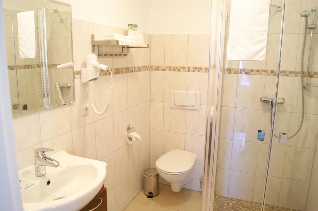 Hotel Pension Bellevue باد دوبيران الغرفة الصورة